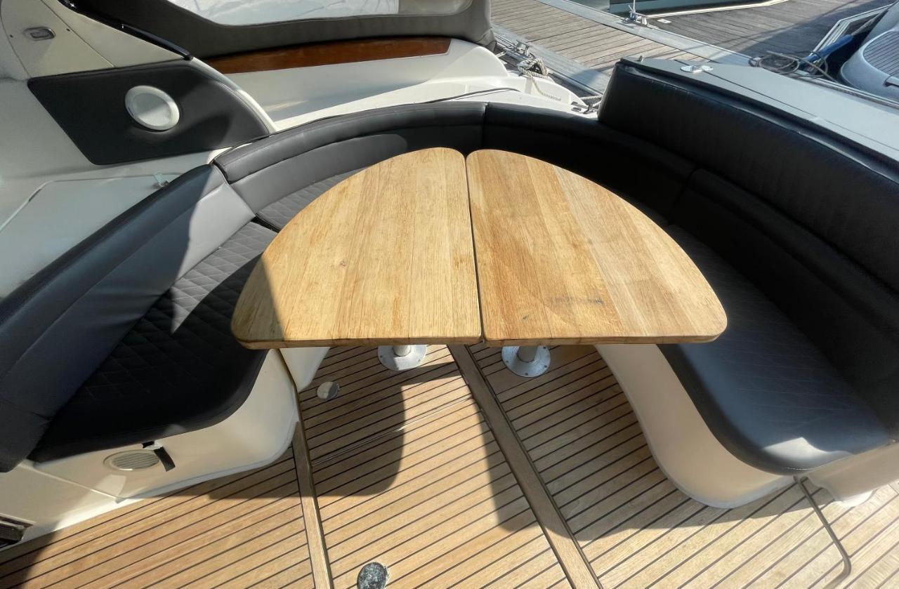 Une Nuit Sur Un Bateau Linge & Menage Inclus La Rochelle (Charente-Maritime) Exterior photo