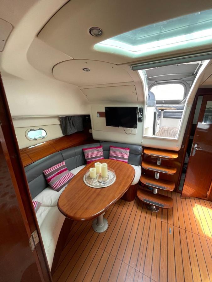 Une Nuit Sur Un Bateau Linge & Menage Inclus La Rochelle (Charente-Maritime) Exterior photo